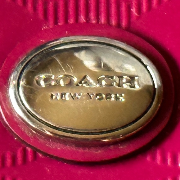 Coach Patent Leather Peyton Tote in Fuchsia - Picture 8 of 15